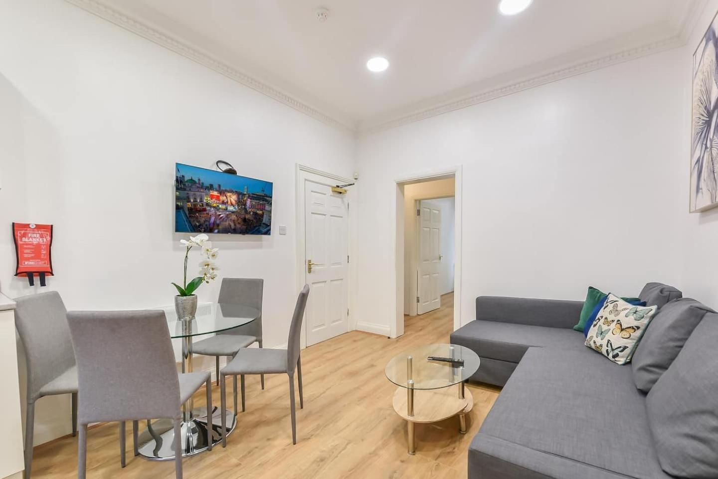 2 Bed Piccadilly Apartment 2 Londres Exterior foto